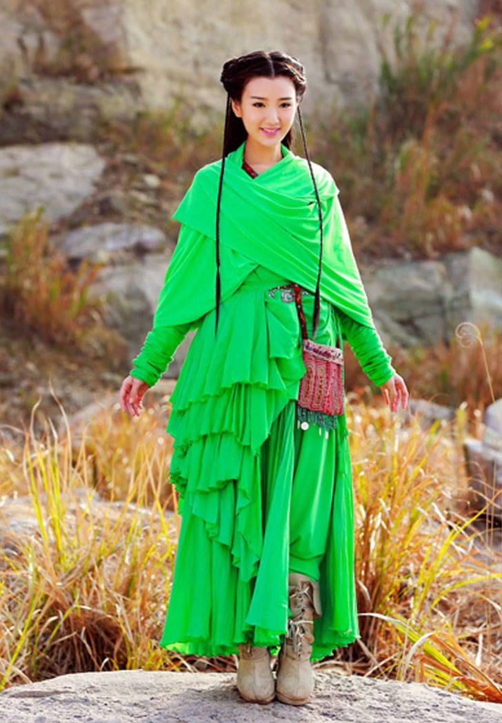 古装绿衣美人中张馨予像侠女刘亦菲像画中仙她却最经典