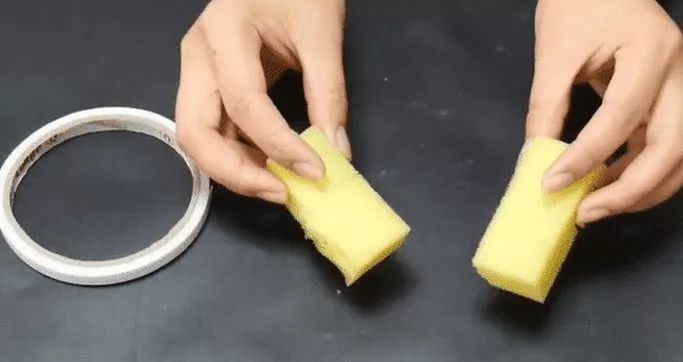 穿高跟鞋不累脚的秘诀脚后跟 d06375b8554b493fa8eefc5ffb9b37f8.jpeg