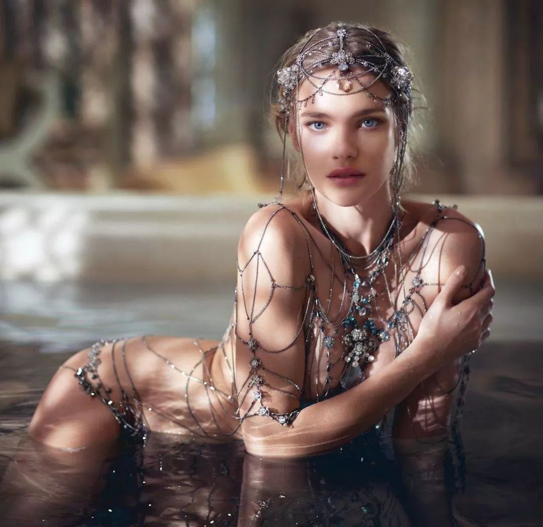 终结者3女主角写真 d759dce131644cd58362820658c7ec65.jpeg