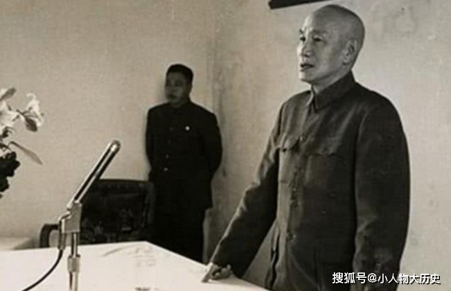 原创1949年,蒋介石在大陆最后一次阅兵,一个意外预示国民党气数已尽