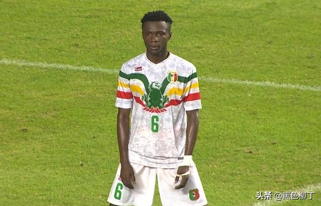 足球门将排名_少林足球门将照片