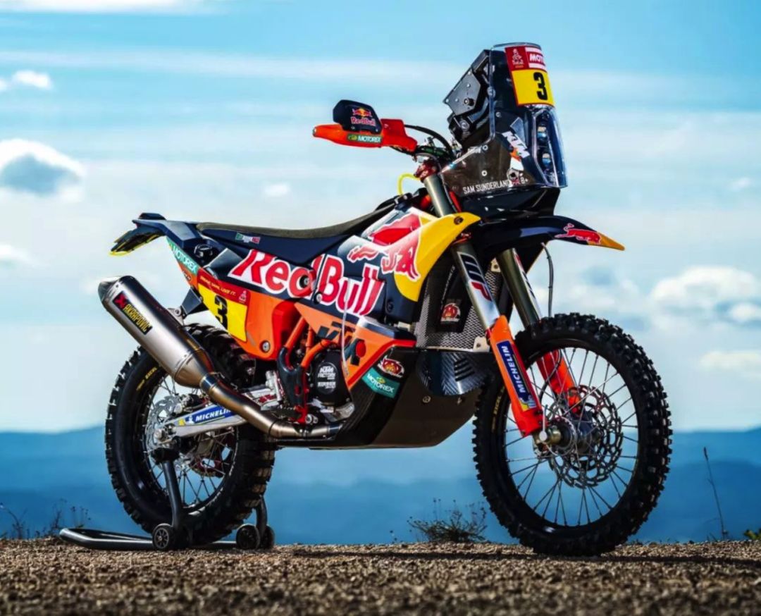 号称拉力车之王的ktm 450 rally赏析,坐高960mm你怕不