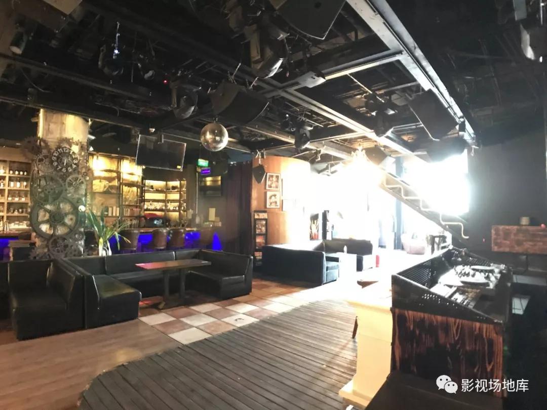 三里屯酒吧人均消费_北京三里屯酒吧美女