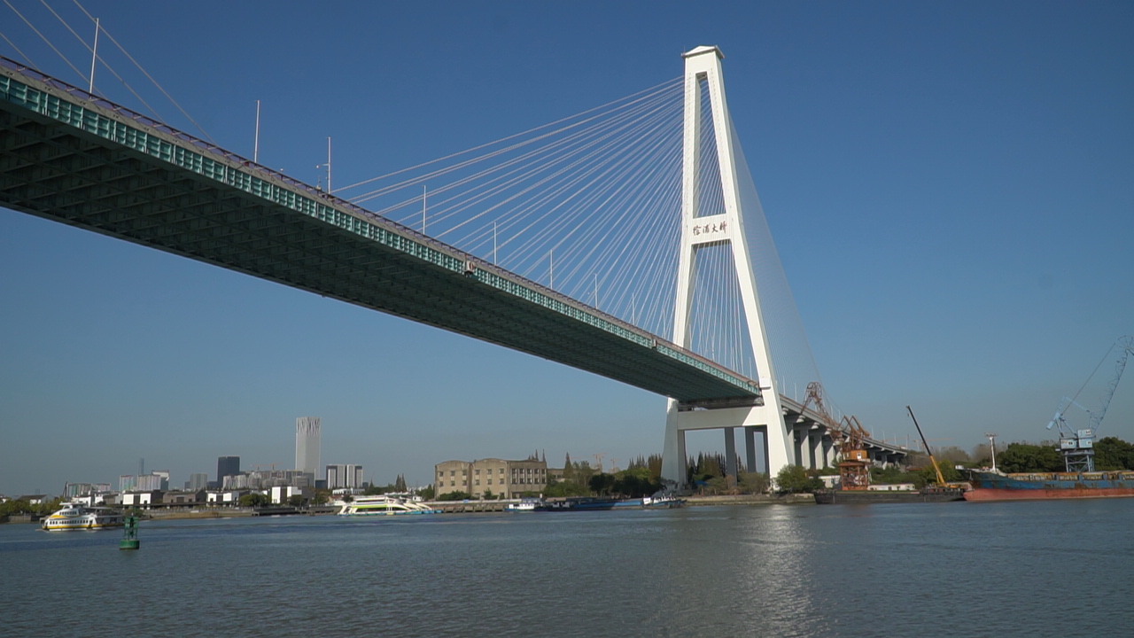 横跨黄浦江的四大金刚——上海徐浦大桥