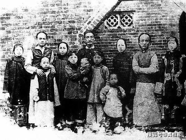 中国最“富”两大隐形家族，后代沉寂多年，如今改变了大半中国