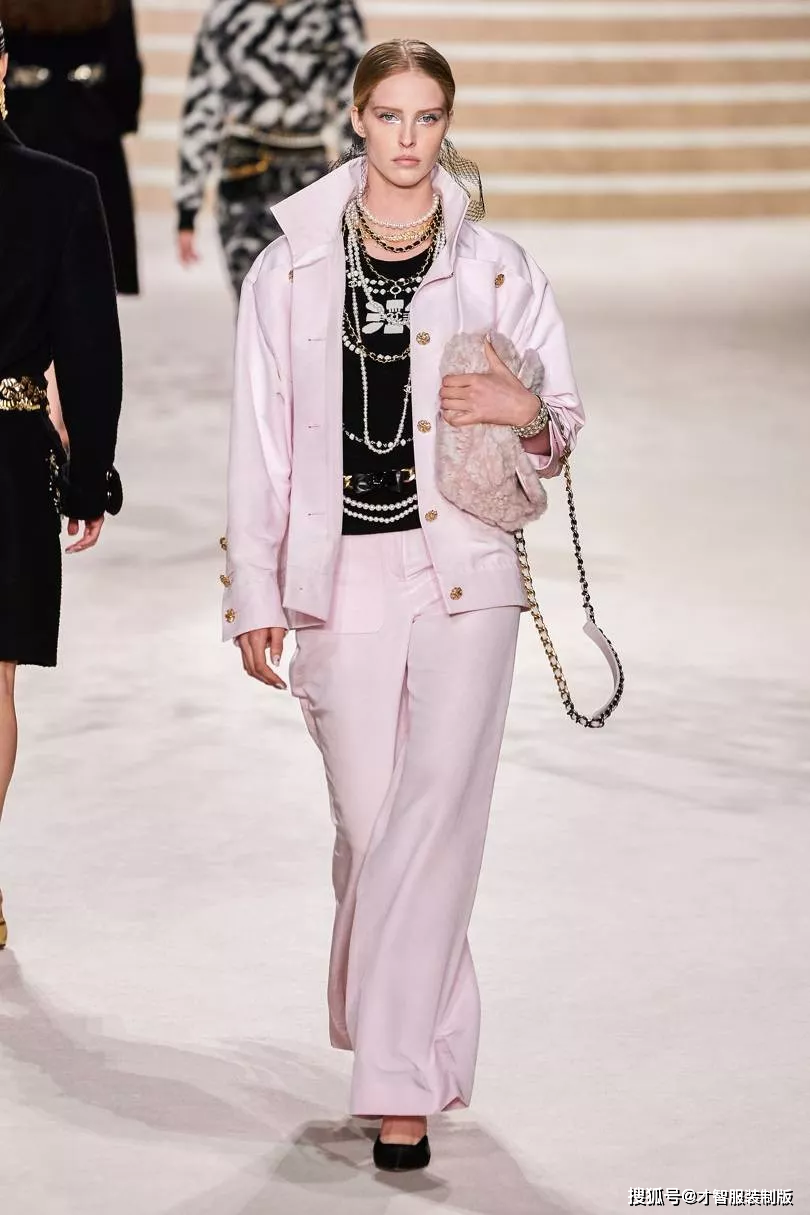 香奈儿2020秋冬,香奈儿2020秋冬时装秀 香奈儿chanel 2020秋冬早秋系列才智服装