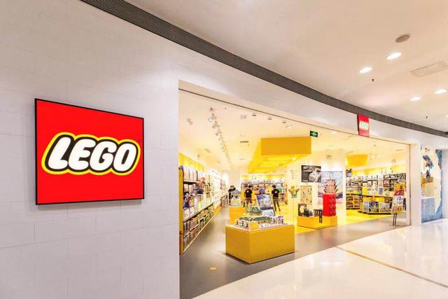 顺德大融城店,第3家乐高品牌授权专卖店正式落户佛山南海万科广场1f
