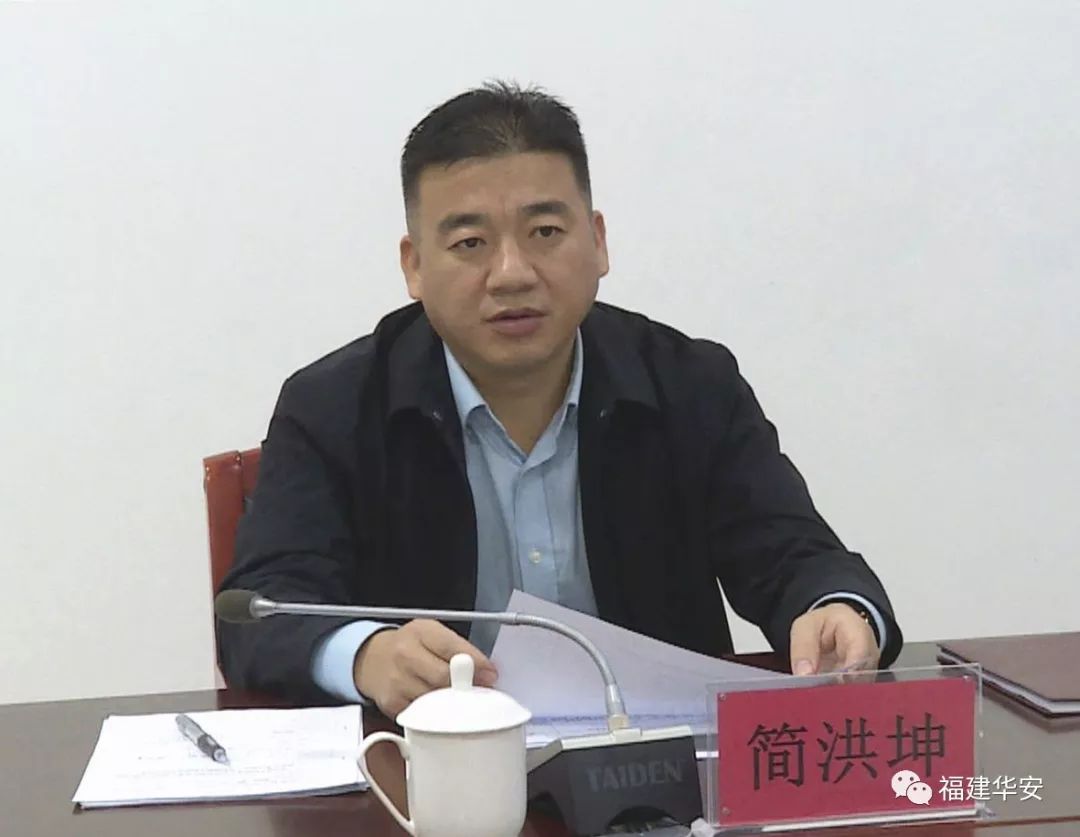 做大经济总量的要求_做大做强再创辉煌(2)