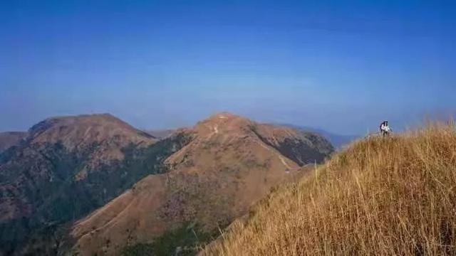 山上美景轻音乐 494d1735d6294537b4300a4e8b3efbb7.jpeg