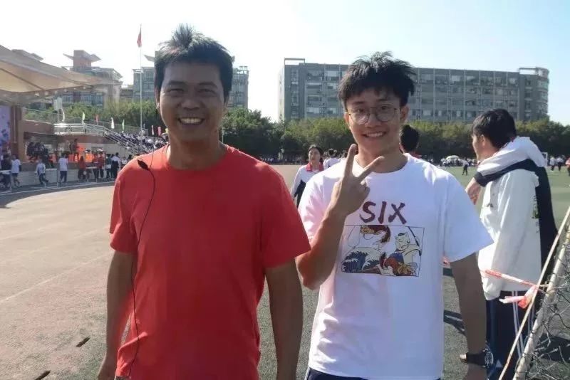 校园男神 评选第五组:有你学校的男生吗?_邝维煜