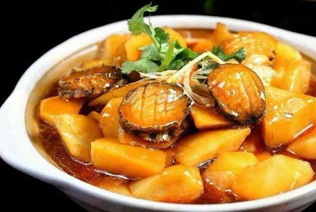 鲍鱼怎么做才好吃,有营养?今天为大家介绍几种简单的家常做法