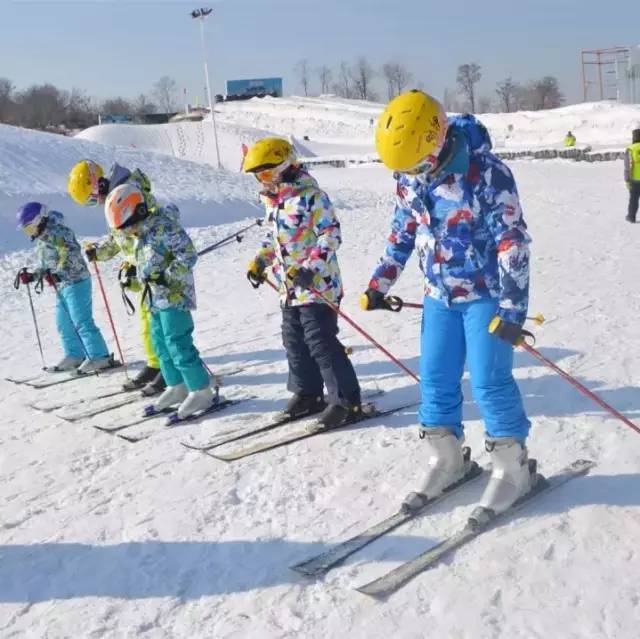 徂徕山滑雪场实拍视频