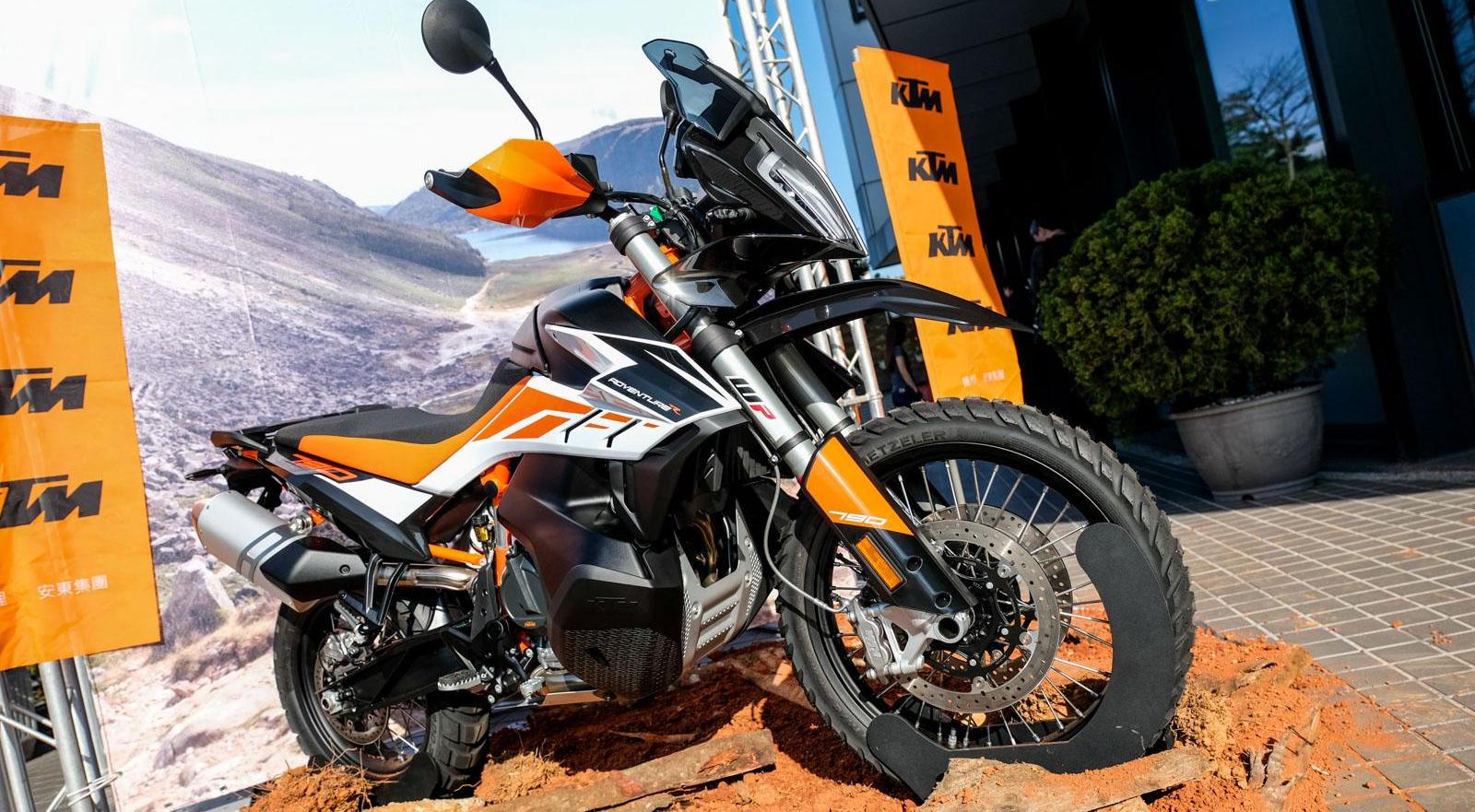 纯正越野ktm790adv台湾率先上市售价1668万