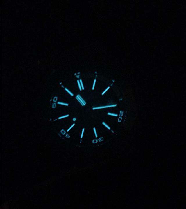 ��������:����15710,������ɫ�ͻ��