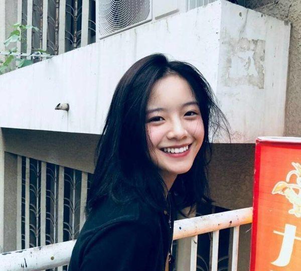 一点点喜欢原唱本人 15f765167993498aa3ba8bdd1e448137.jpeg