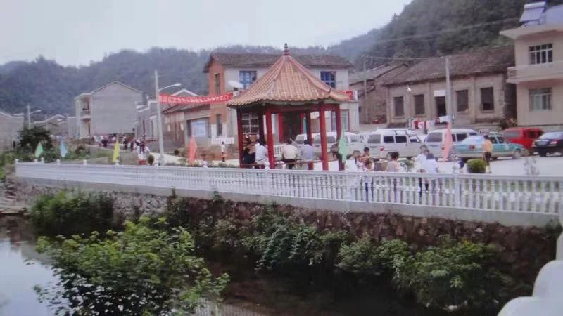 浮梁镇人均_浮梁县浮梁镇卫生院(3)