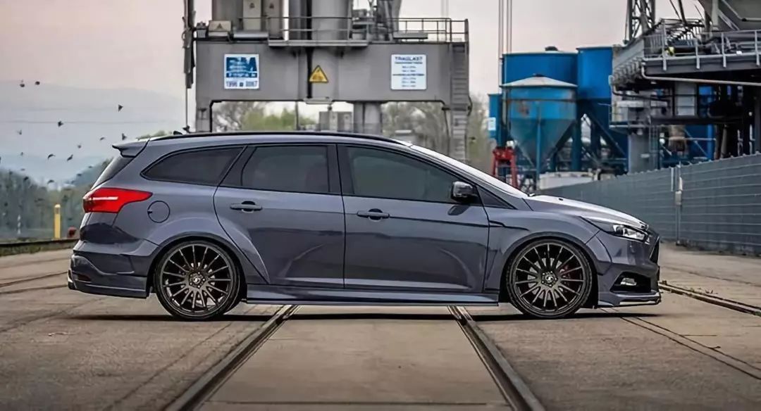 旅行车有哪种车型 19da4c3a30cb4bd098198a648b17fc94.jpeg