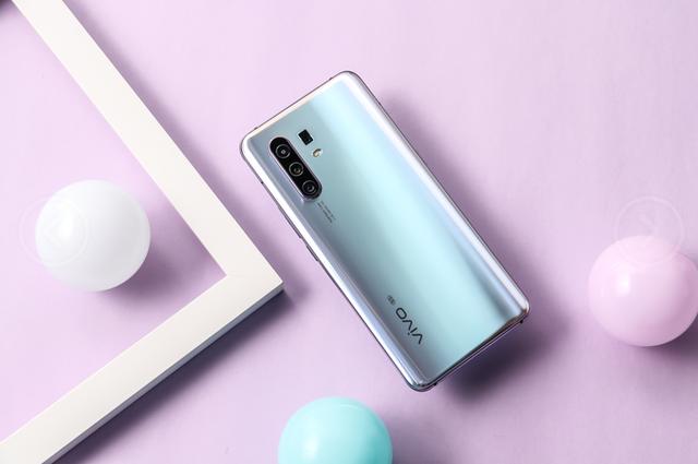 何为60倍超级变焦?vivo X30 Pro带你看向遥远