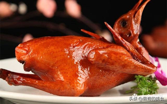 鸽子肉最好现宰现吃，不宜久放。(鸽子肉好不好吃)