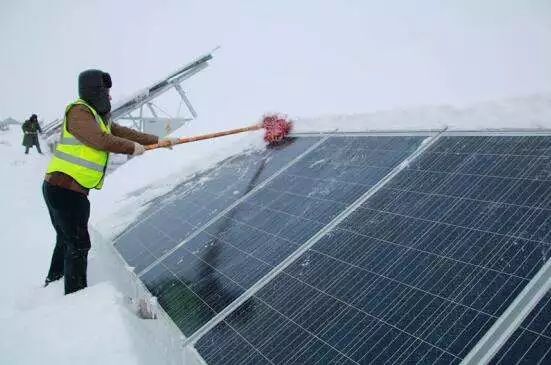 光伏发电对人有辐射吗视频 70980ca05f9f4f0787910c3fac41cc7c.jpeg