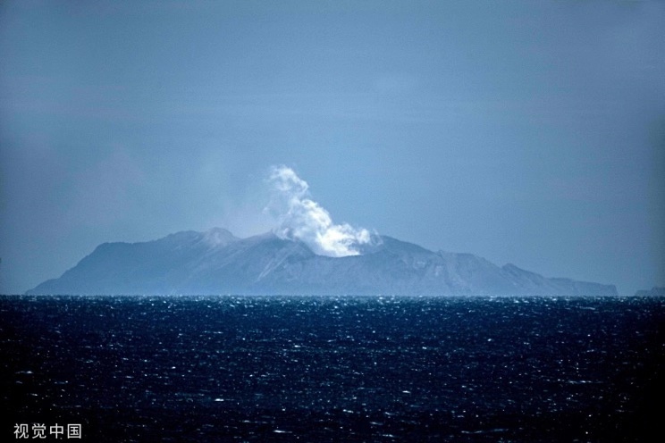 新西兰火山喷发最后2名失踪者，警方称可能永远无法找到