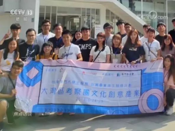 GDP每年在增长说明什么_中国gdp增长图(2)