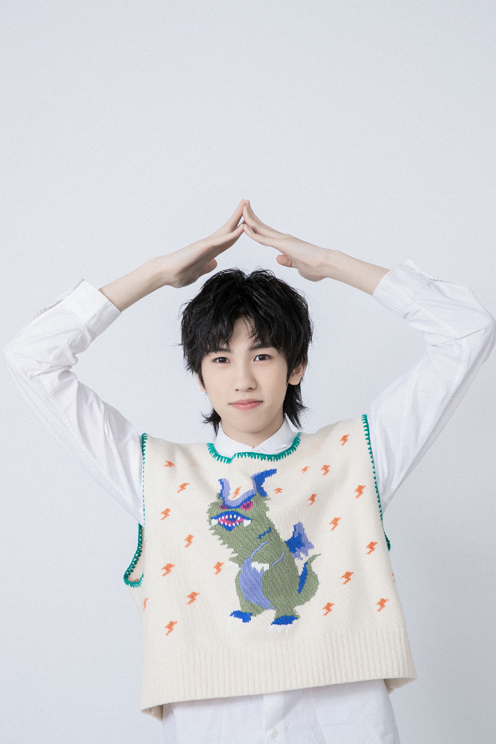 易安音乐社林墨单曲《和自己对话》上线 少年