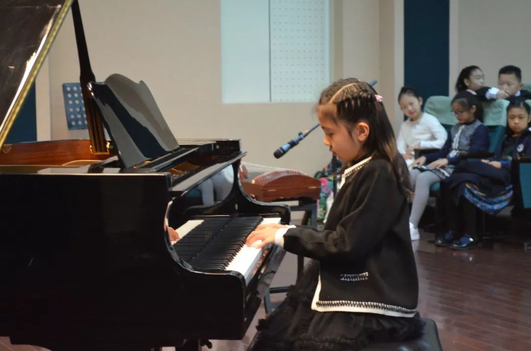 冬日琴韵记行知小学2019钢琴节