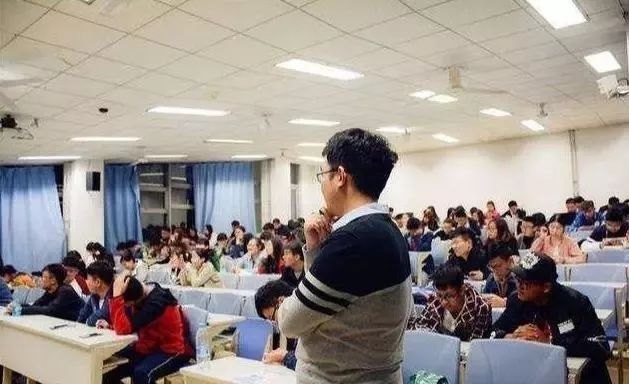 怎么样才能成为大学讲师 21a7251f939f436c80558f1c8d17a748.jpeg