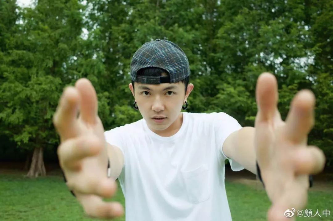 宝藏男孩的慢情歌 嗜好 颜人中