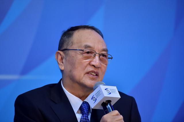 75岁柳传志再次退休,谁是接班人?