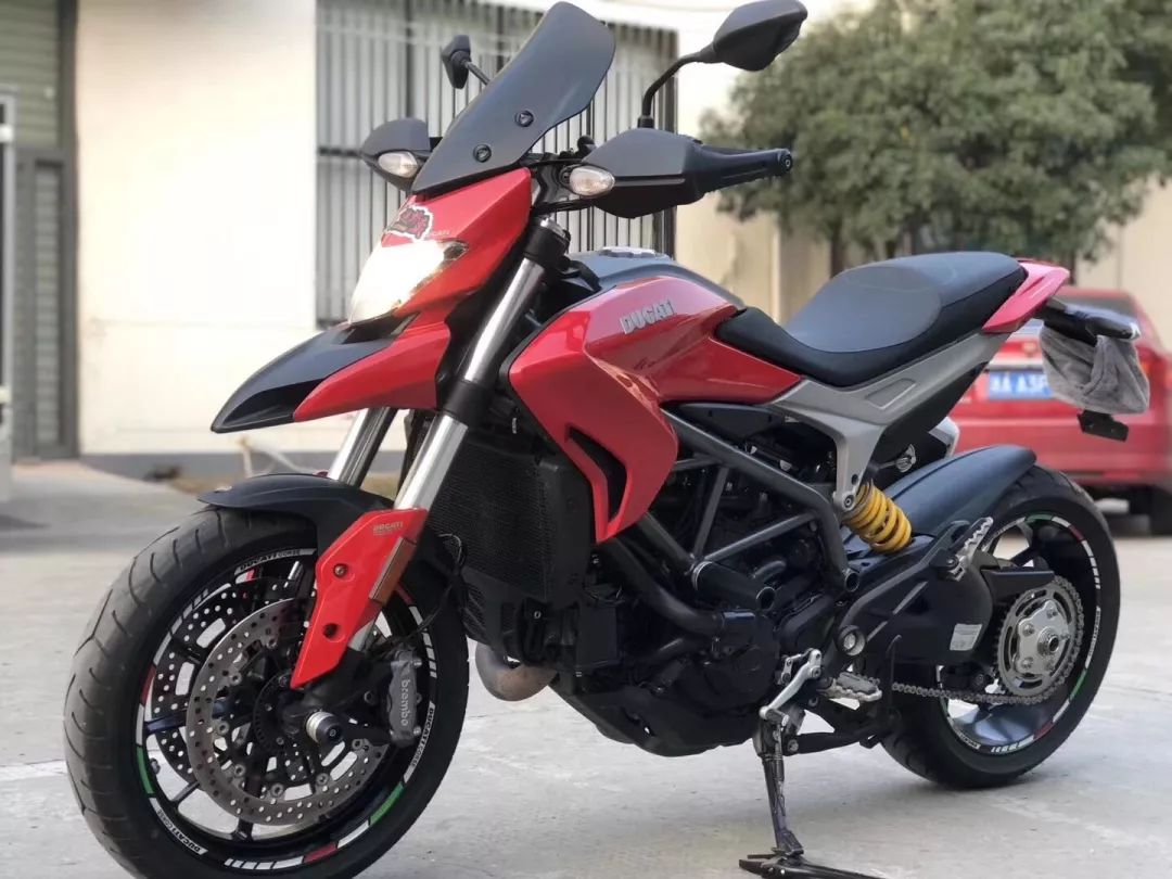 转让杜卡迪骇道hyperstrada821