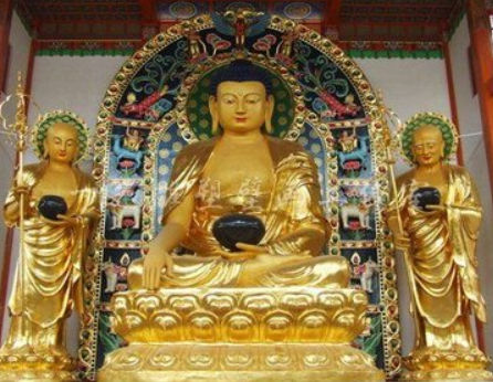 周公解梦，梦见佛像与庙宇，探寻心灵深处的信仰与寄托