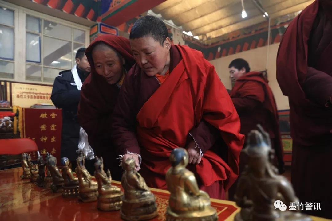 西藏德仲寺文物被盗案告破，12樽佛像归还