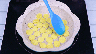 af2f56d102c24945b349a85cdfd45b88.gif