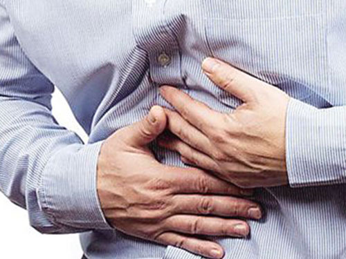 1,辨证论治(1)肝胃不和主症:胃脘胀满疼痛,窜至两胁,或嗳气,泛酸,呃逆