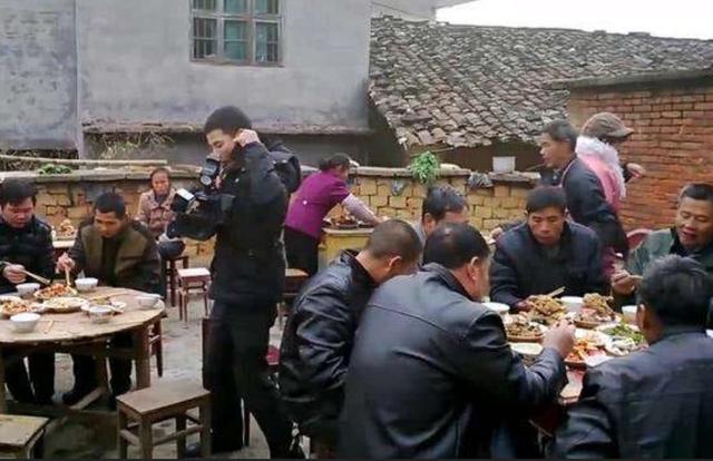 农村红白喜事办酒席得先打申请你怎么看