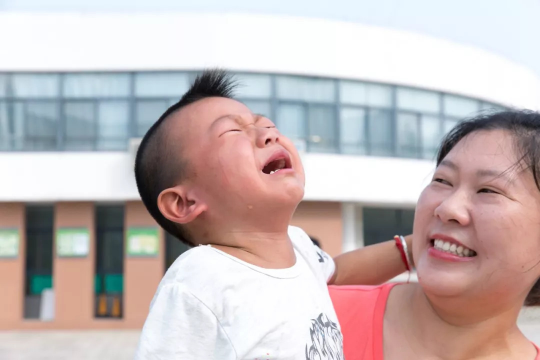 「90后俏妈育儿」有两种水果，煮水喝可健脾养胃！孩子吃饭香，身高还猛长！