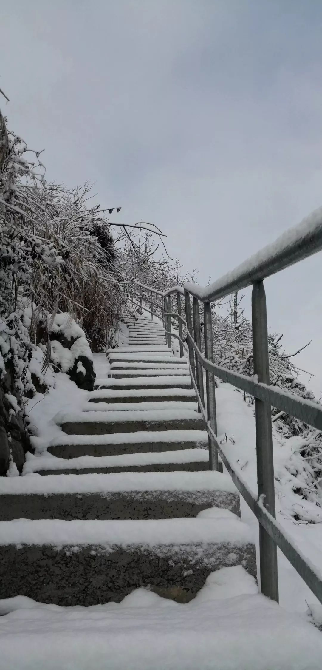 龙山八面山