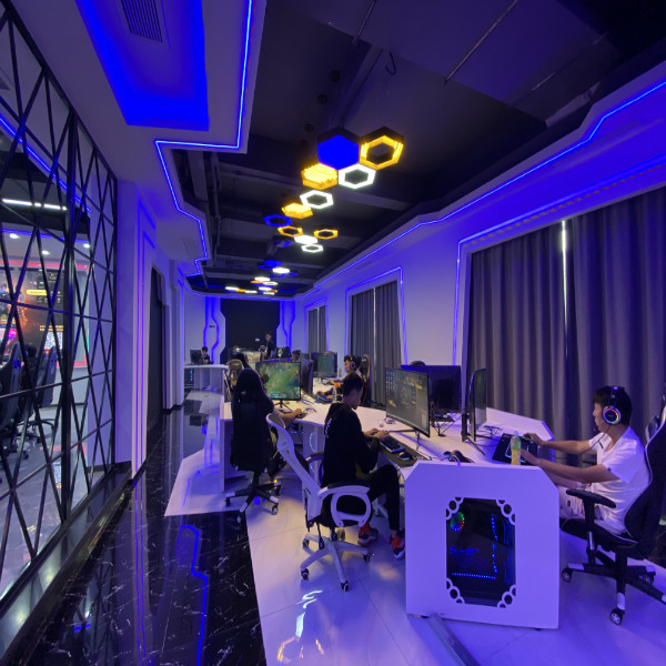 怎么才可以打职业电竞 3a20db07ead348958507741f62385101.jpeg