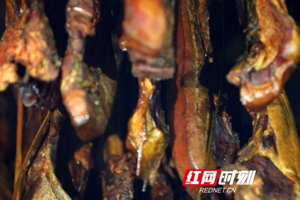 江华:杀年猪 提前感受年味