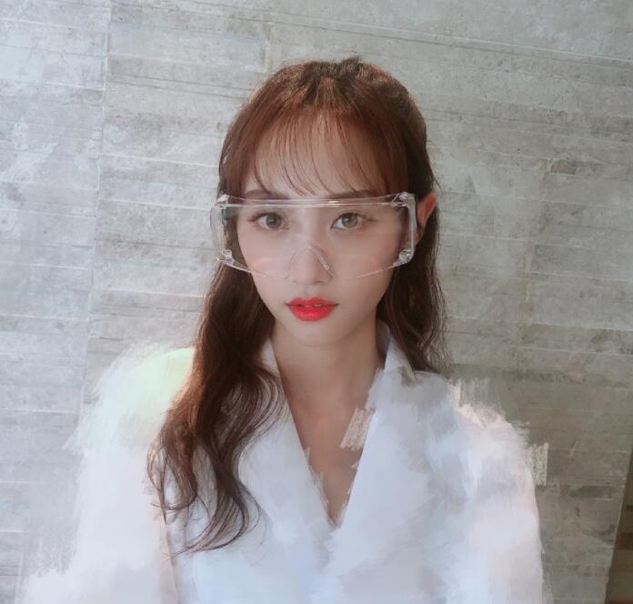 原创SNH48黄婷婷单方宣布解约，公司回应毫不知情，交法务部处理