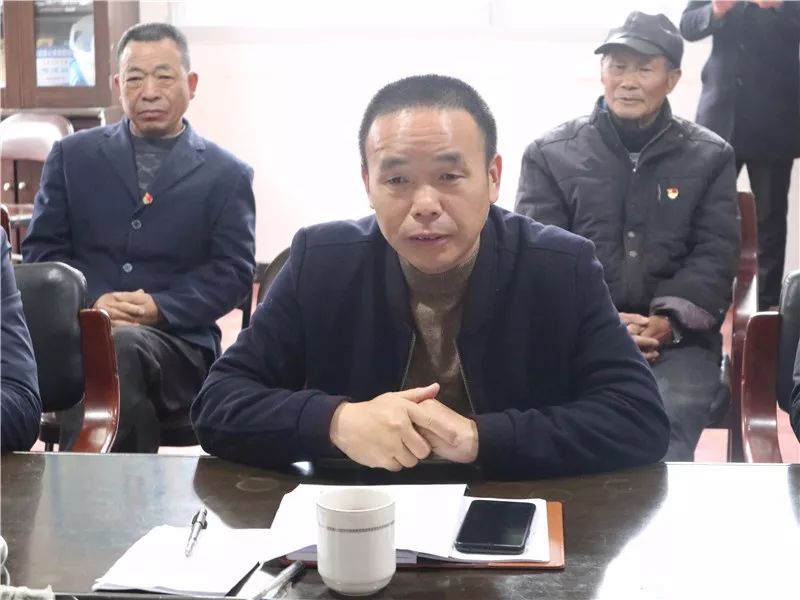 温州银保监分局泰顺监管组组长施建辉一行赴雅阳镇东安村开展岁末走访