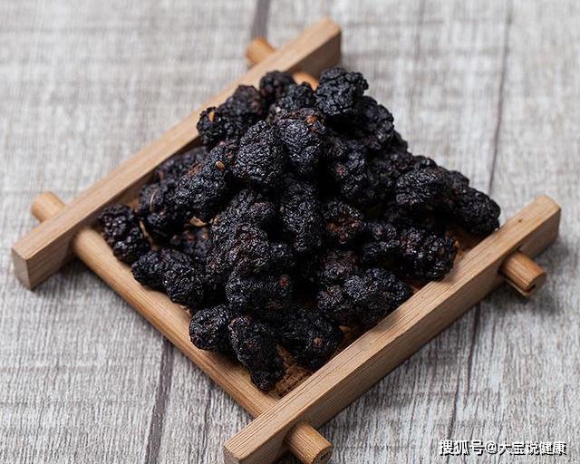 健康水果干泡酒 bcb3a5034d514b74b3a3b5710a97d96c.jpeg