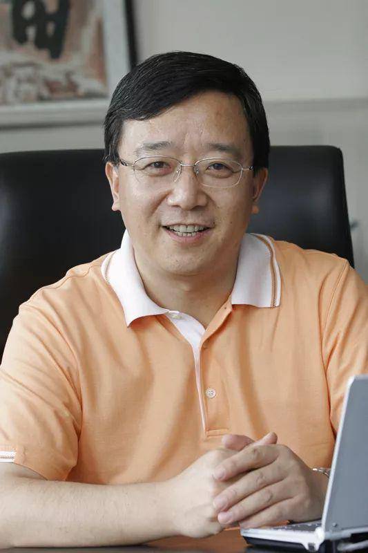 李丰 武汉工贸有限公司董事长兼总经理