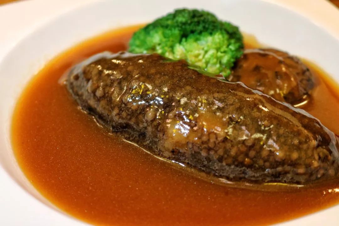 海陆空|不止撸串爽高档饭局也不在话下南美刺参、南非鲍鱼…把海陆空极品搬进一方小酒馆!五星级厨师空降