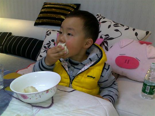 90后俏妈育儿：孩子有这3个表现，说明要“猛长”了！看好了，错过少长十公分