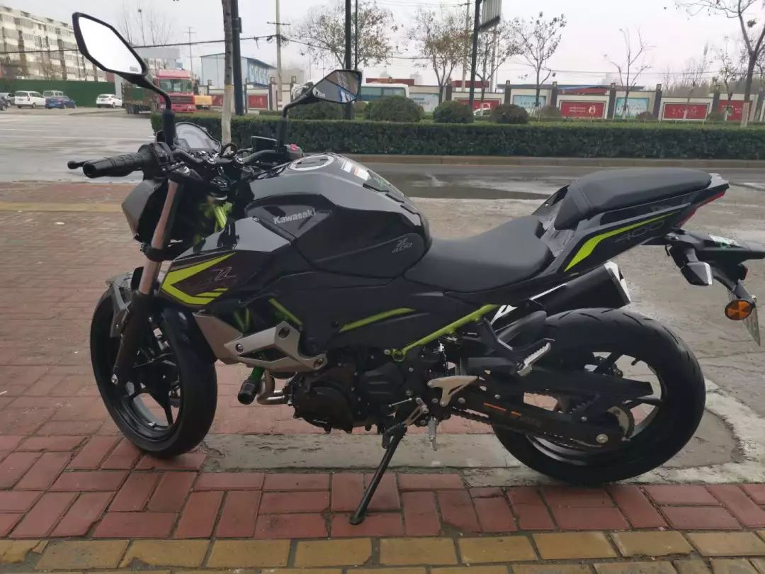 品牌 川崎z400 z400 黑绿 河南省开封市 2019年9月