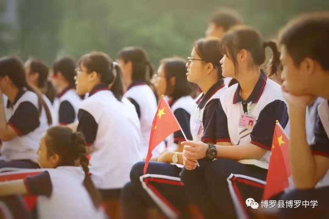 这20个惠州学校校服最好看!有你的学校吗?