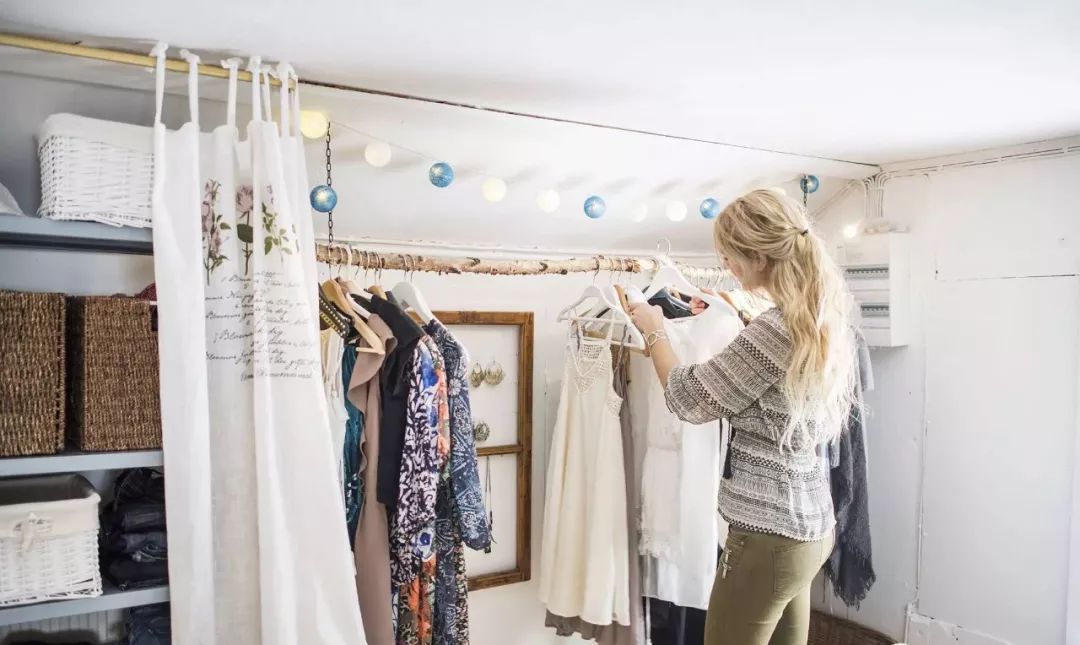 宿舍衣服怎么弄干 bb44b08cdc70453bb17f618cd23ece94.jpeg